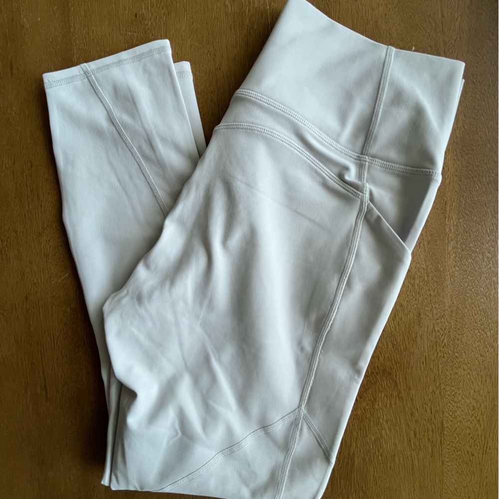 NWT Fabletics Light Grey High-Waisted Leggings